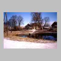 104-1187 Winter 1996-97 - der Dorfteich mit Hof Klein .jpg